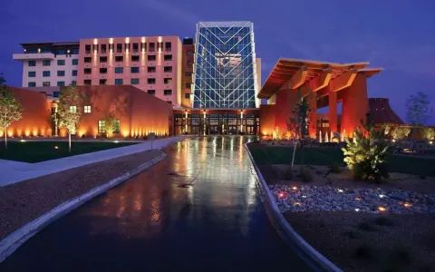 Isleta Casino & Resort — isleta pueblo