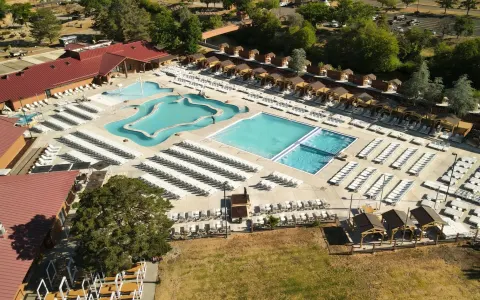 Kah-Nee-Ta Casino — warm springs