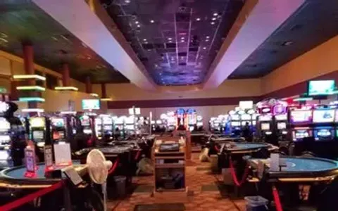 Lac Vieux Desert Casino Resort — watersmeet