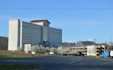 Caesars Southern Indiana — elizabeth