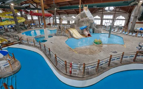 Seven Clans Casino Hotel & Indoor Water Park — thief river falls