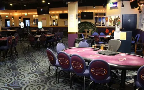 Roxy’s Casino — seattle
