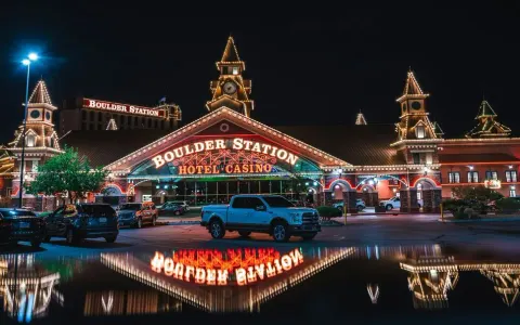Boulder Station — sunrise manor