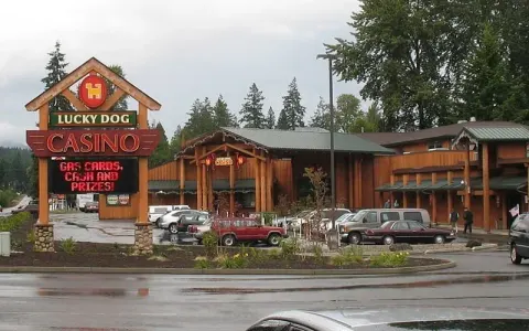 Lucky Dog Casino — potlatch