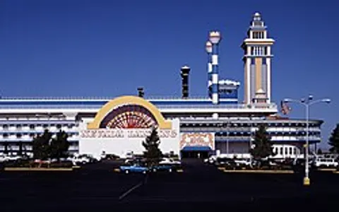 Nevada Landing — jean