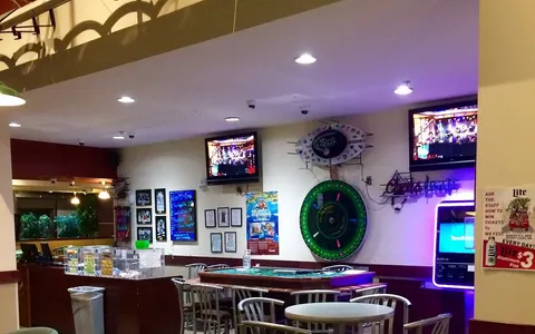 Playmaker’s All-American Lounge — grand forks