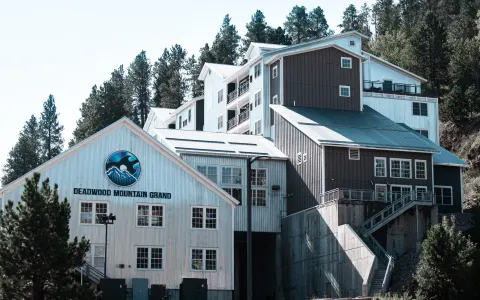Deadwood Mountain Grand Casino & Hotel — deadwood