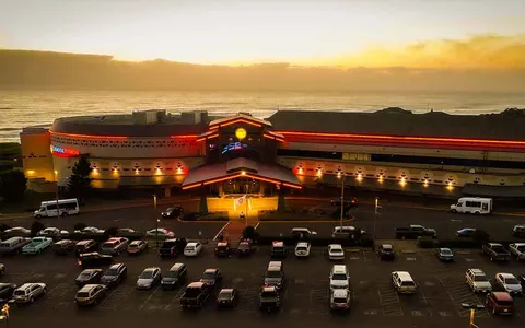 Chinook Winds Casino — lincoln city