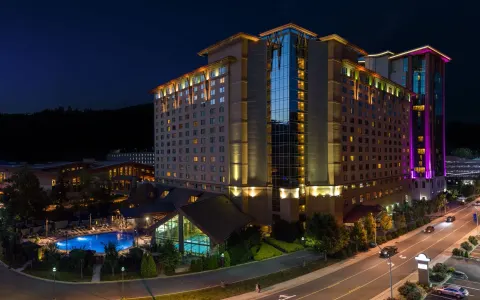 Harrah’s Hotel Casino — cherokee